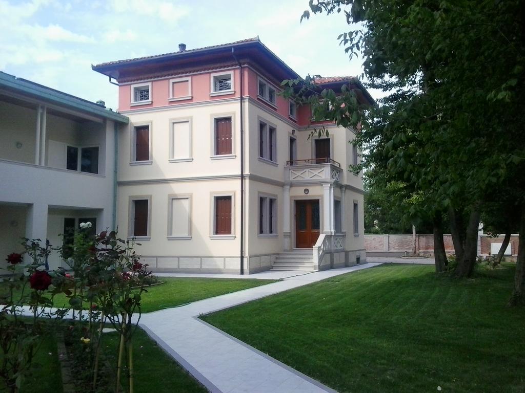 Villa Delle Rose Portogruaro Exterior photo